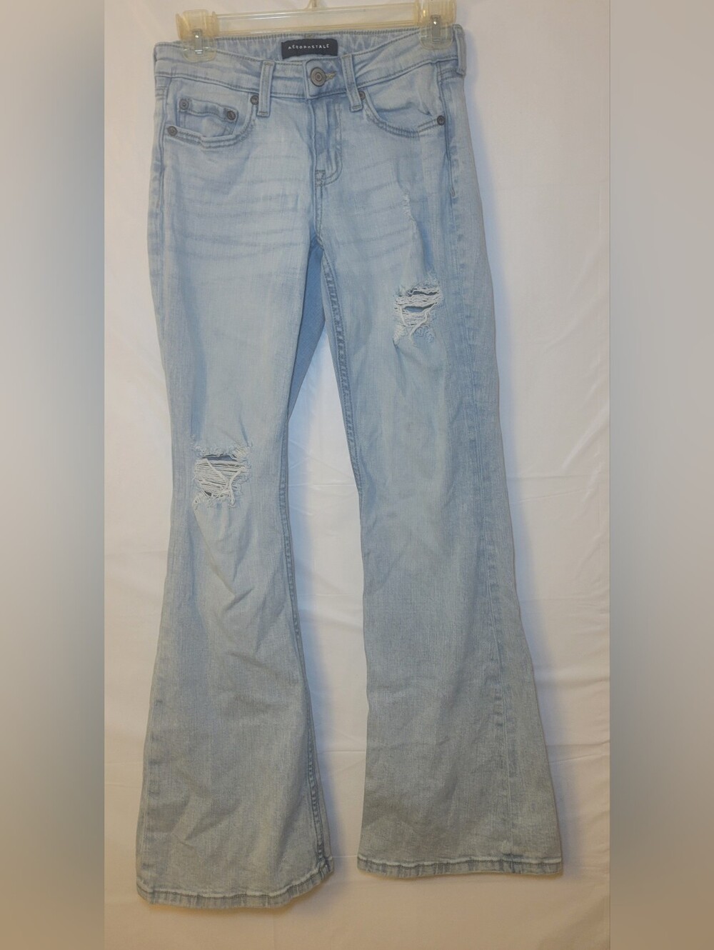 Light Blue Distressed Women's Jeans